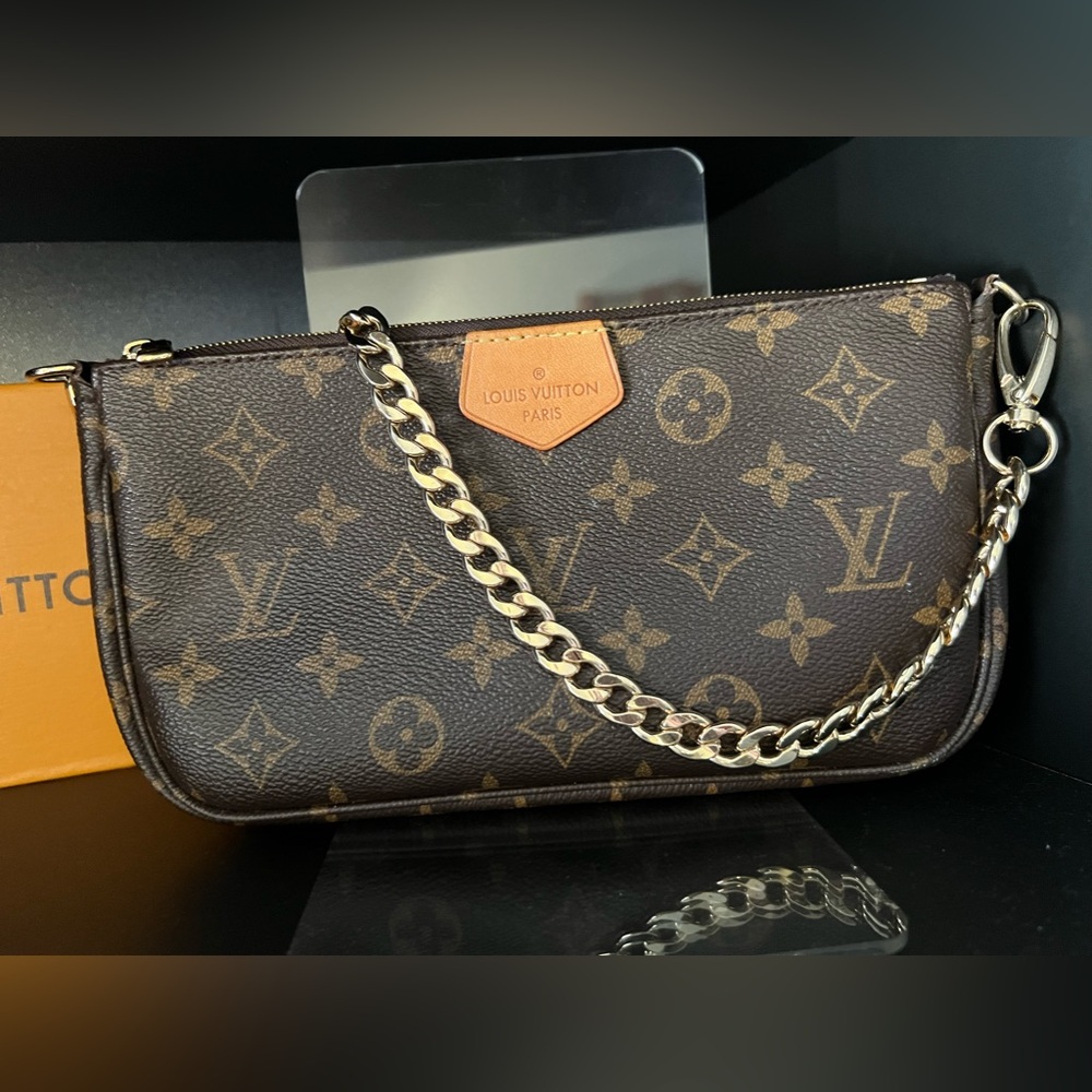 Louis Vuitton authentic multi Pochette (only the large Pochette) monogram LV